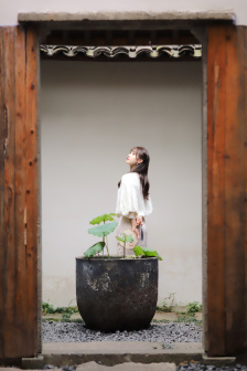 汤芳人体艺术照